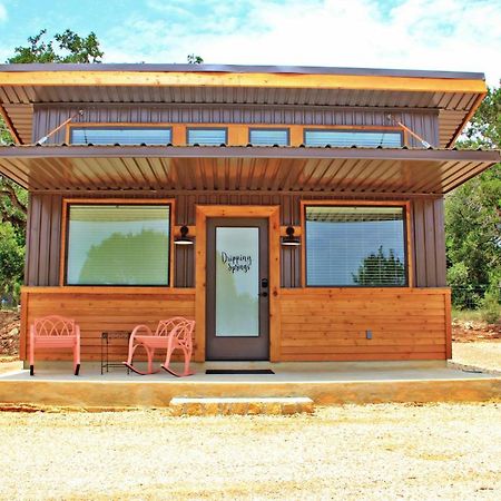 Green Acres Cottages - Dripping Springs Suite วิมเบอร์ลีย์ ภายนอก รูปภาพ